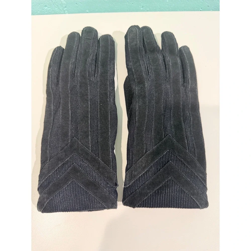 Isotoner Womens Black Spandex Faux Suede Chevron Striped Gloves Size Large